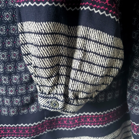 Gap patterned blouse - Picture 4 of 6